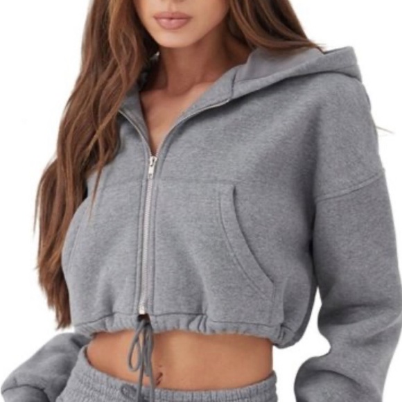 4th & Reckless Cropped Fasset Hoodie - Picture 2 of 4